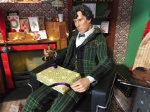 Vianoce u Sherlocka - rozbaľovanie darčekov